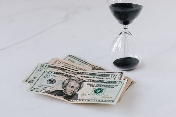 Unterschied zwischen Zeit und Geld