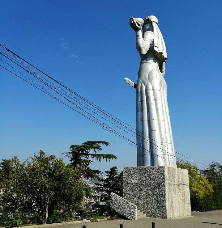 Mutter Georgiens Statue Tiflis